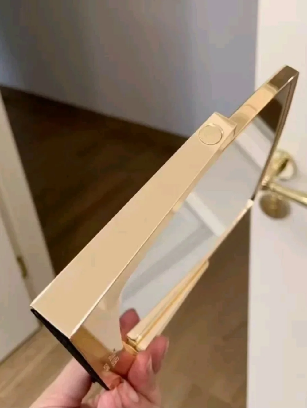 Chanel Luxury Gold Square Rotating Double-Sided Vanity Mirror Original Gift Box - Picture 4 of 8